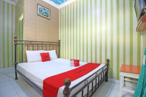 RedDoorz near Mall Ambarukmo Yogyakarta